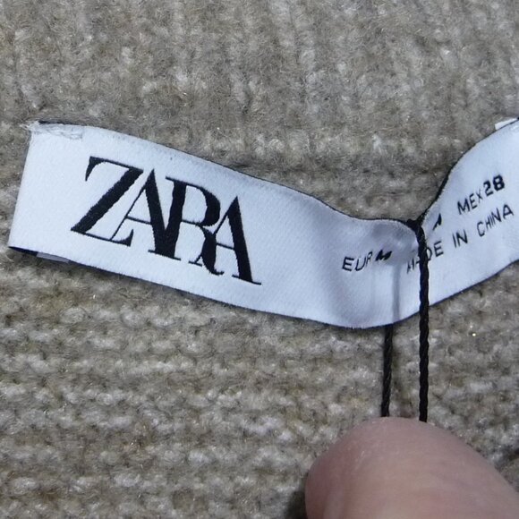 ZARA GOLD METALLIC OVERSIZE SWEATER MEDIUM - Picture 9 of 9